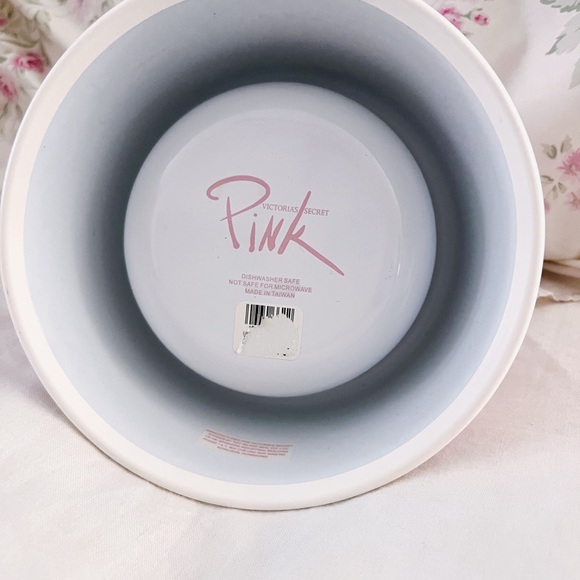 VS PINK Victoria’s Secret DOG BOWL RARE Collector Item - Picture 6 of 10